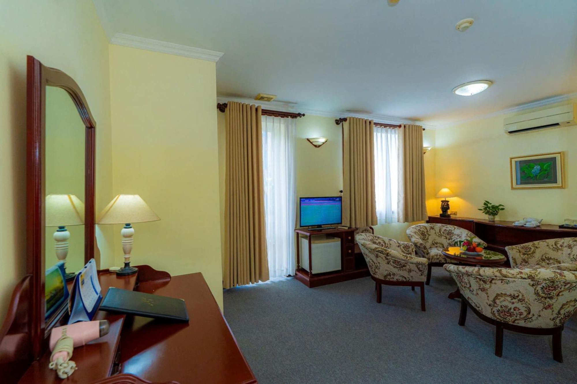 Hoang Ha Boutique Hotel Ho Chi Minh City Exterior photo