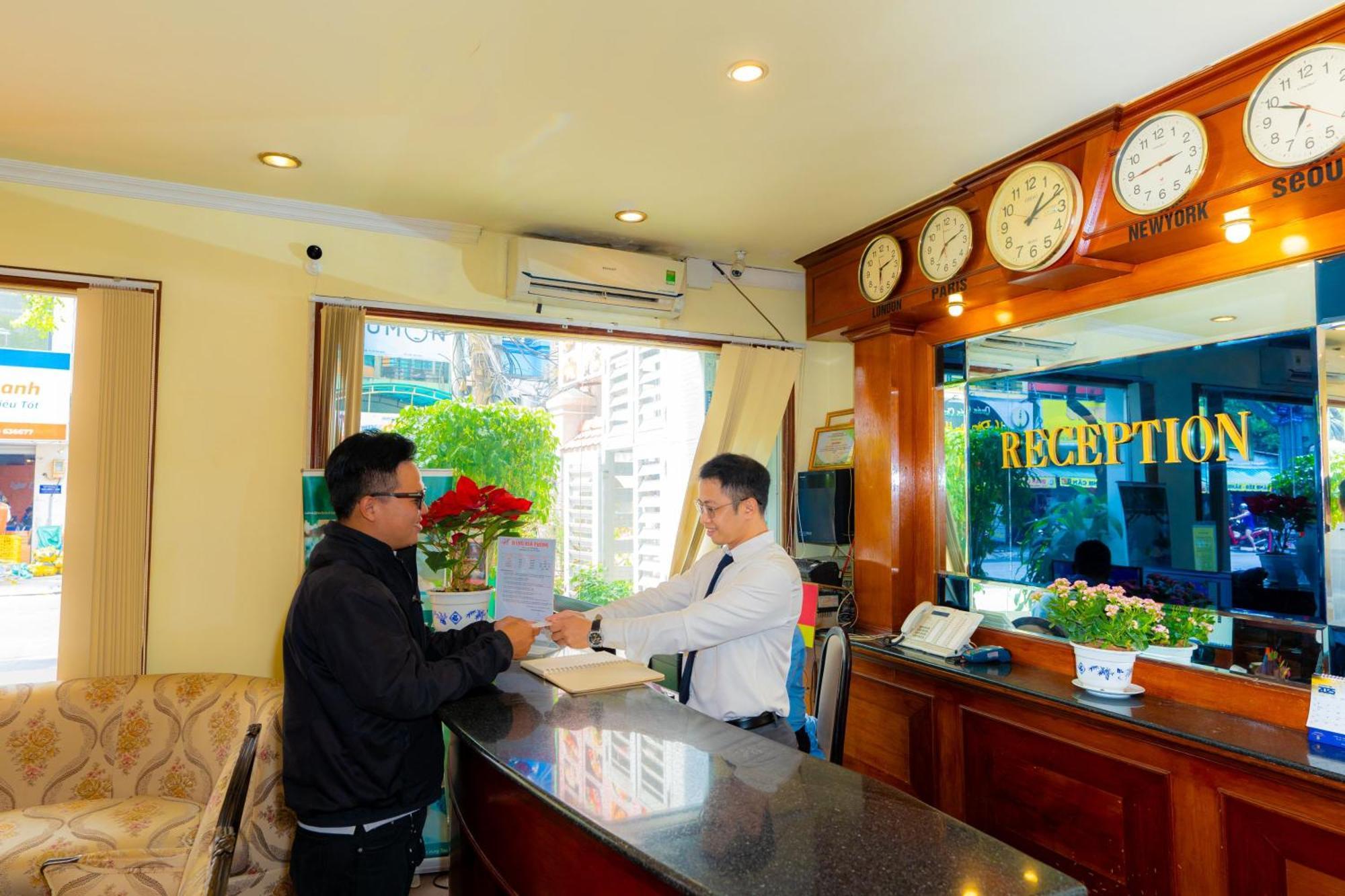 Hoang Ha Boutique Hotel Ho Chi Minh City Exterior photo